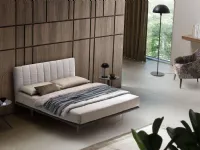 Letto moderno Celine Collezione esclusiva con uno sconto del 40%