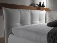 Goditi il comfort del letto imbottito Australia di Artigianale al 34% di sconto! Massimo benessere a un prezzo imbattibile.