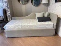 Letto moderno con contenitore Line Bolzan a prezzo ribassato