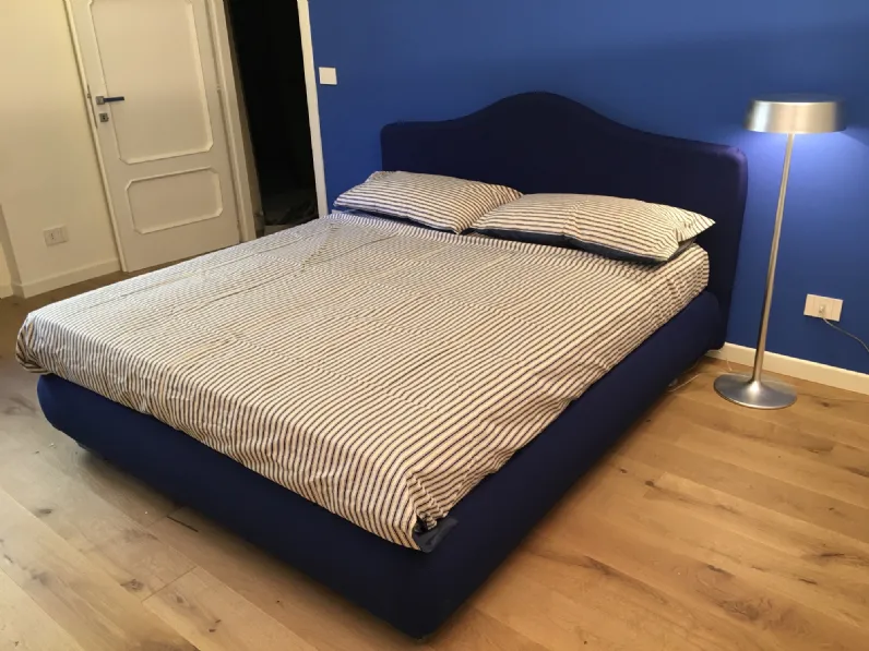 Letto moderno con contenitore Luxury round Oggioni a prezzo scontato