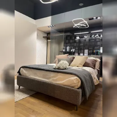 Scopri il Letto Sander di V&nice scontato 25%. Comfort assicurato!