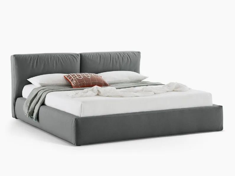 Letto moderno con gambe Brick Novamobili a prezzo scontato