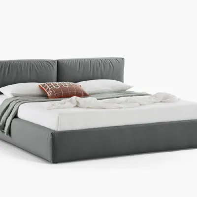 Letto moderno con gambe Brick Novamobili a prezzo scontato