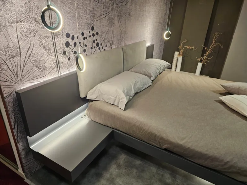 Letto moderno Shiro  Tomasella con un ribasso del 32%