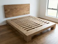 Letto in legno con giroletto Giroletto slat teak massello Artigianale a prezzo ribassato