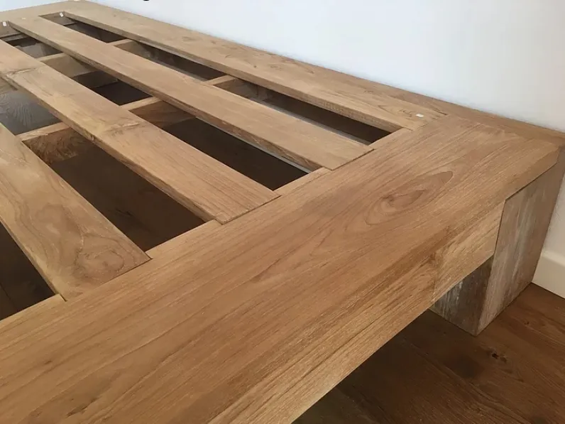 Letto in legno con giroletto Giroletto slat teak massello Artigianale a prezzo ribassato