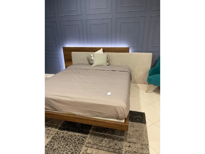 Scopri il Letto Halifax Tomasella a prezzi outlet!