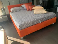 Letto moderno Notturno 2 Flou con un ribasso esclusivo