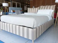 Scopri il Letto Noctis SCONTATO a PREZZI OUTLET! Progettato da un interno.