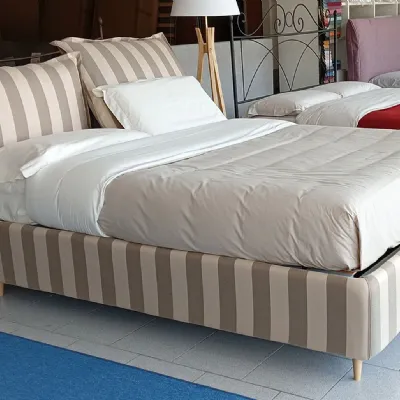 Scopri il Letto Noctis SCONTATO a PREZZI OUTLET! Progettato da un interno.