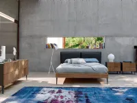 Richiedi ora il prezzo di questo letto Wooden bed di Devina nais 