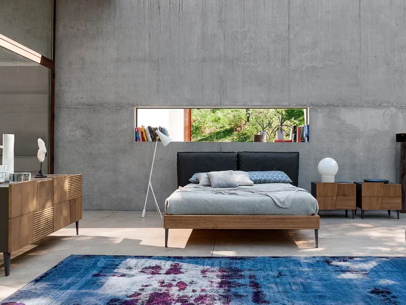 Richiedi ora il prezzo di questo letto Wooden bed di Devina nais 