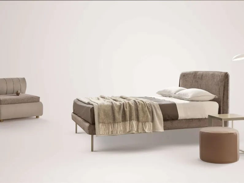 Letto imbottito modello Nadir h 25 cm di Rosini scontato 25%
