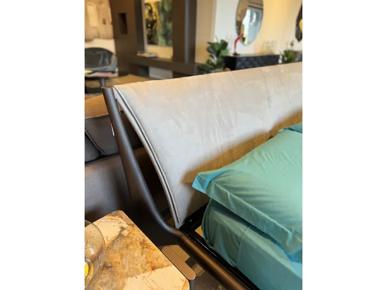 Letto in legno con gambe Nelson Cattelan italia a prezzo scontato
