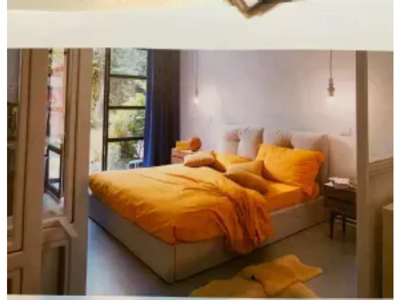 Scopri il Letto D 07 Noctis scontato del 53%! Un arredo moderno per la tua casa.