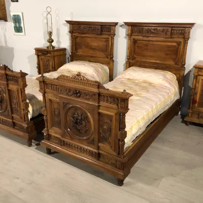 Scopri il Letto in legno modello Ottocento di Lando con sconto del 66%!