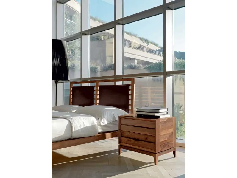 Letto design con gambe * p-110 Dale a prezzo ribassato