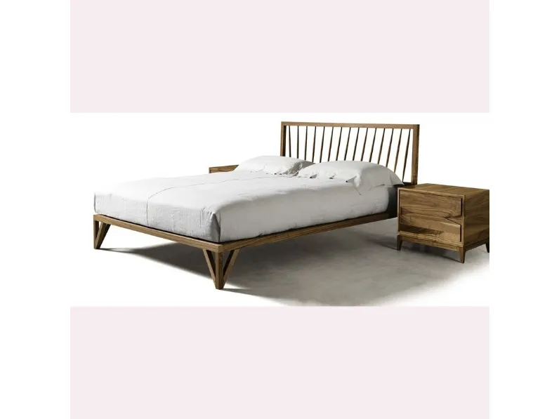 Letto design con gambe * p-120 Dale a prezzo scontato