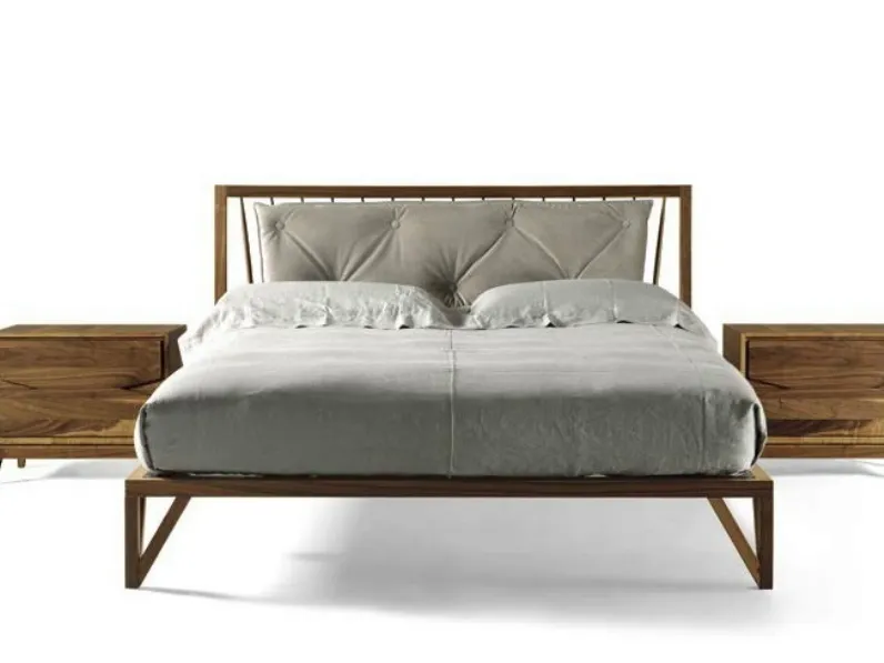 Letto design con gambe * p-120 Dale a prezzo scontato