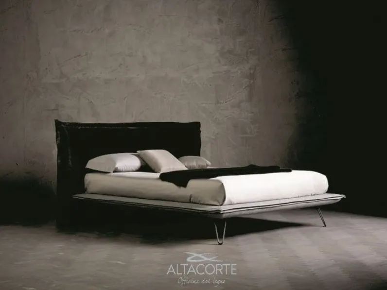 Letto Pegaso Alta corte SCONTATO a PREZZI OUTLET