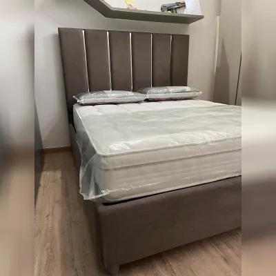 Letto moderno Penny silver Collezione esclusiva con uno sconto del 40%