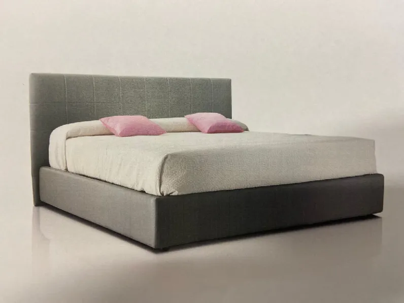 Letto imbottito con contenitore DottyCollezione esclusivaa prezzo ribassato