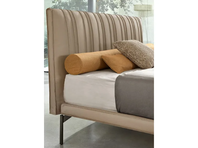 Letto design con piedini Poseidone * Rosini a prezzo ribassato
