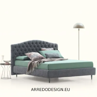Letto classico con giroletto Renoir Le comfort a prezzo ribassato