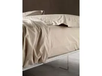 Letto design con gambe Brilliant Samoa a prezzo scontato