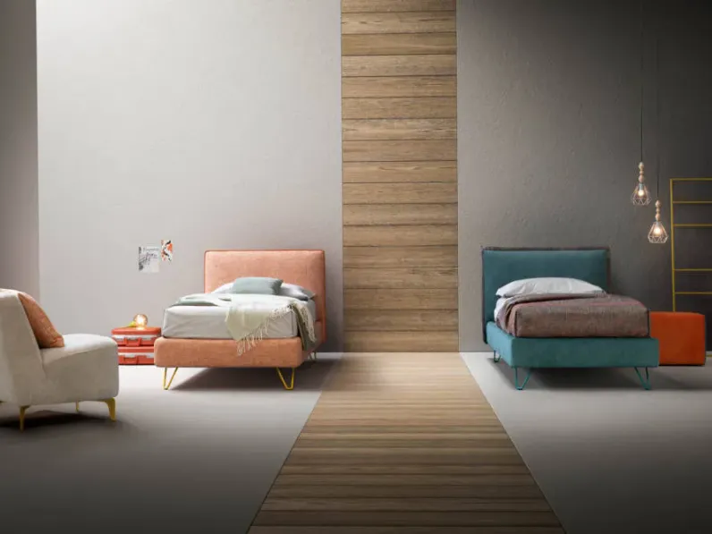 Letto imbottito con contenitore PipingSamoaa prezzo ribassato