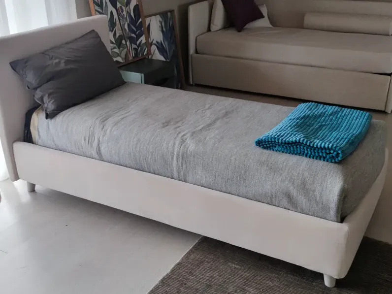 Letto moderno Sander V&nice con uno sconto del 60%