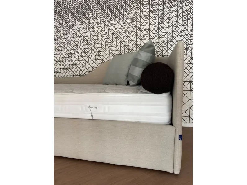 Letto design Line Bolzan con un ribasso del 34%