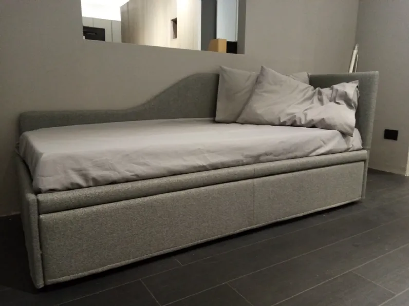 Letto imbottito modello Singolo con secondo letto di Gienne scontato 48%