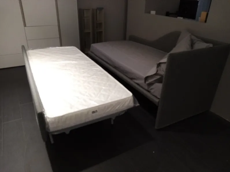 Letto imbottito modello Singolo con secondo letto di Gienne scontato 48%