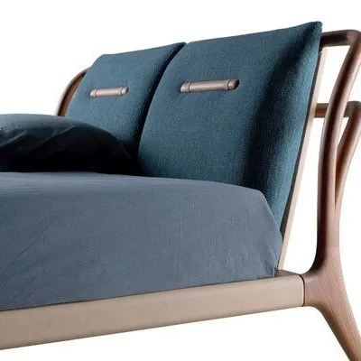 Letto design con gambe Smusso Dale a prezzo ribassato