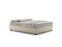 Letto imbottito con piedini SommierLe comforta prezzo scontato