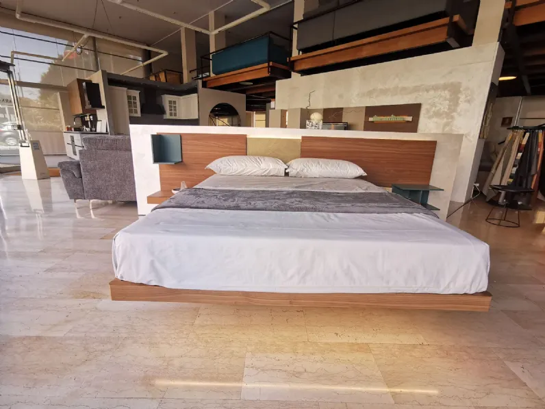 Letto matrimoniale Wall system Mobilgam con un ribasso IMPERDIBILE