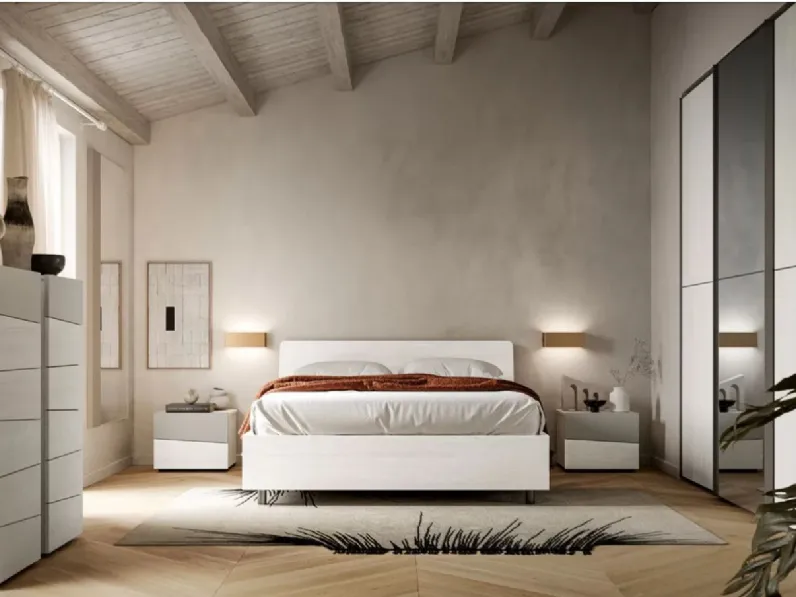 Letto matrimoniale design Zonda Munari a prezzo ribassato