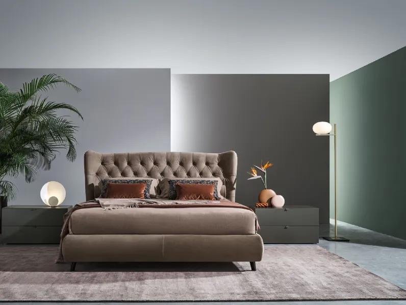 Letto matrimoniale con giroletto Tommy a prezzo riservato 