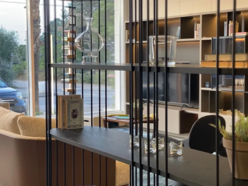 Libreria Arpa stile moderna di Bonaldo scontata del 25%