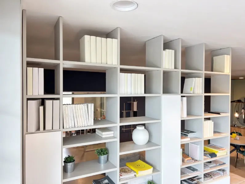 Libreria Colombini casa in laminato opaco in Offerta Outlet: scopri Libreria