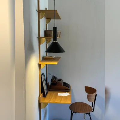 Libreria Collezione esclusiva in legno scontata -19%: scopri Ferm living sector