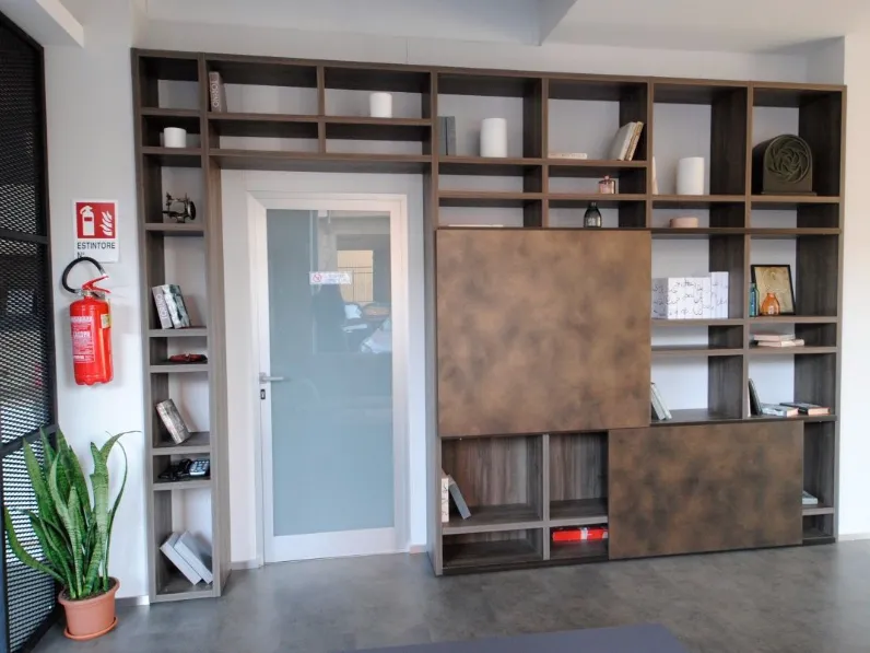 Libreria Fluida stile moderna di Scavolini scontata del 31%