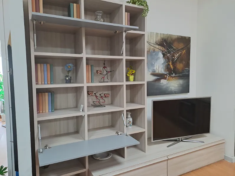 Libreria Giessegi in laminato materico scontata -30%: scopri Composizione 155
