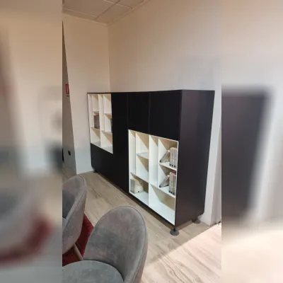 Libreria Composizione 1 stile design di Las mobili scontata del 77%