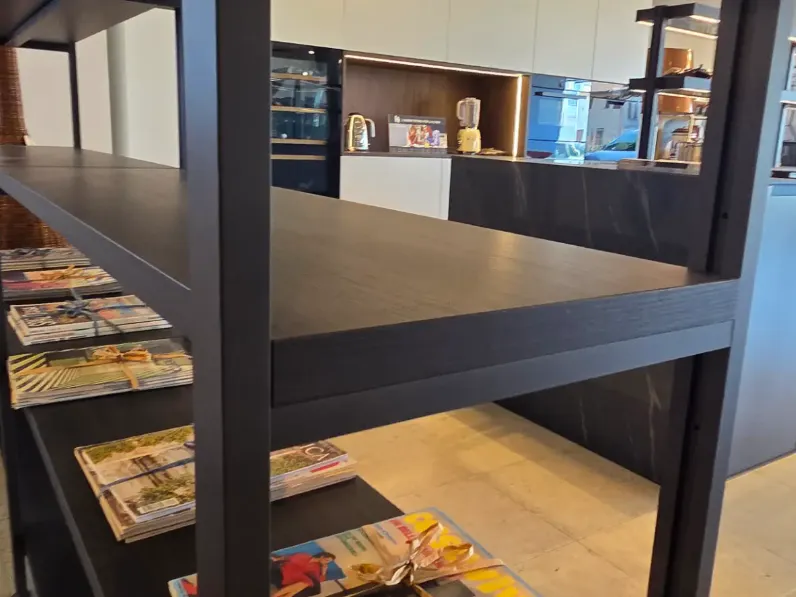 Libreria Novamobili in legno scontata -50%: scopri Libreria pontile pavimento soffitto