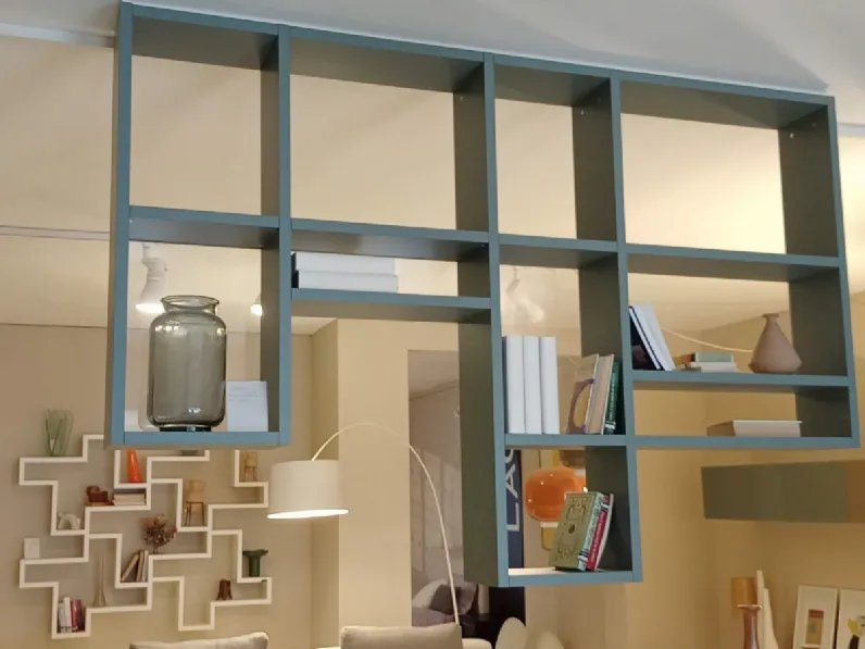 Libreria sospesa in stile design di Lago in OFFERTA OUTLET