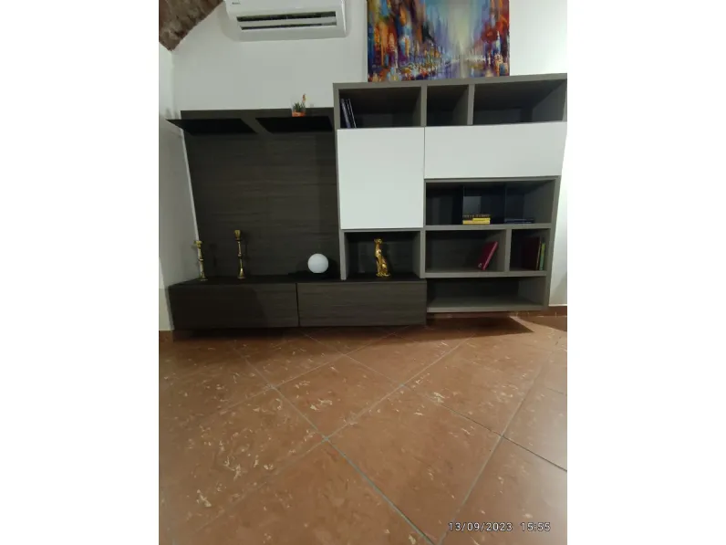 Libreria Line up libreria stile design di Dielle modus scontata del 50%