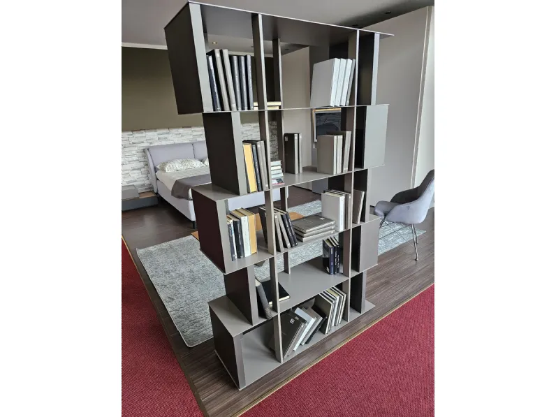 Libreria Manga  stile moderno di Ozzio scontata del 30%