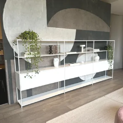 Libreria Minima stile design di Mdf scontata del 30%
